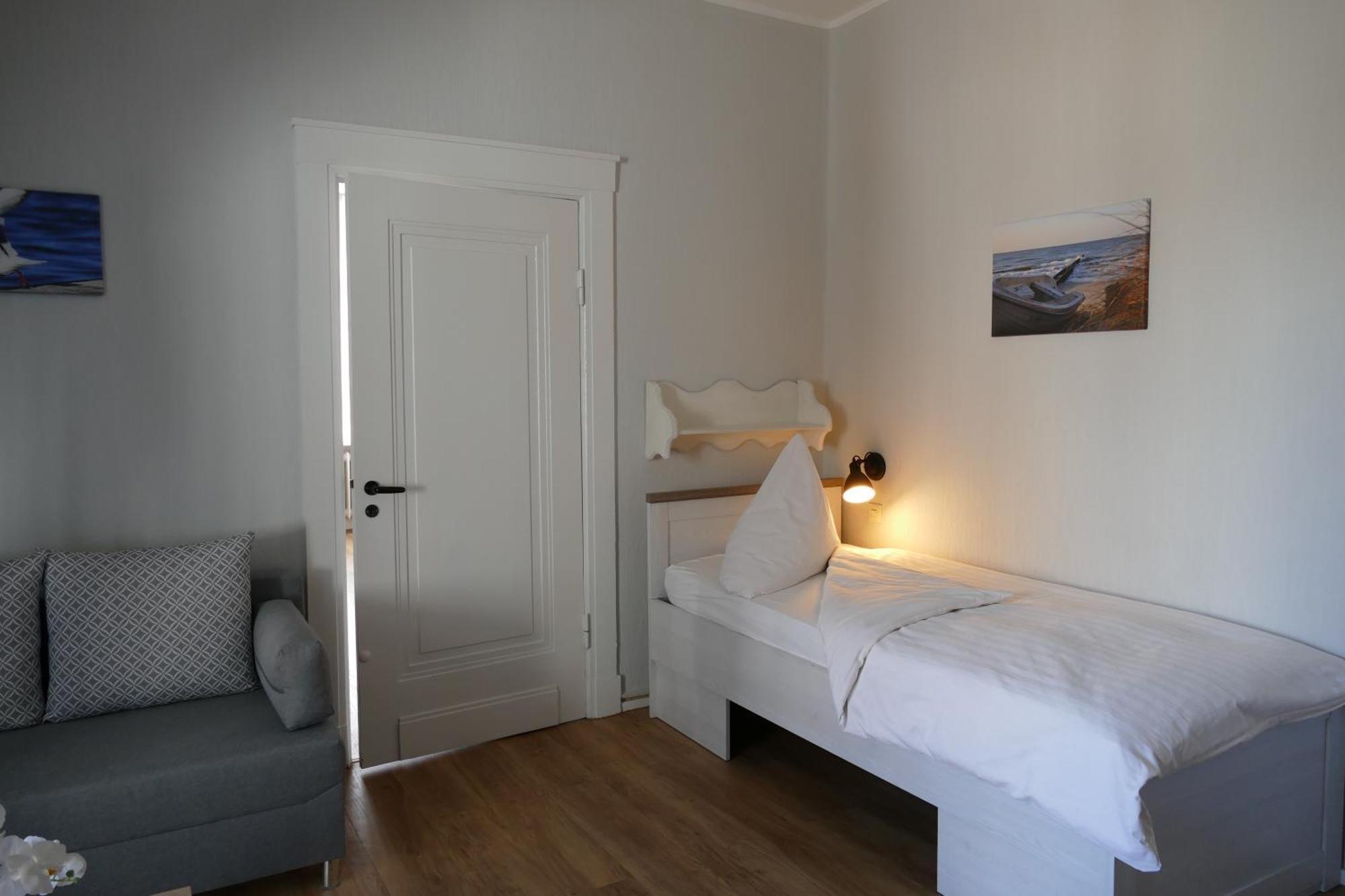 Wennhof Hotell Scharbeutz Exteriör bild
